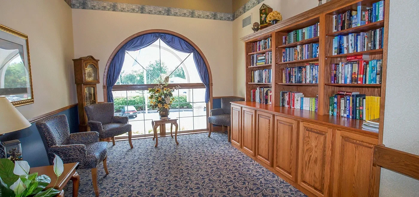 Image of Renaissance by Rennes - De Pere (4)