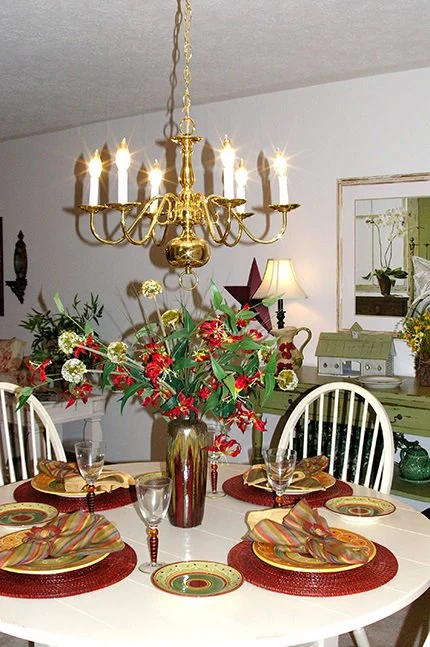 Meadow Lakes Senior Assisted Living in Mooresville, IN dining room