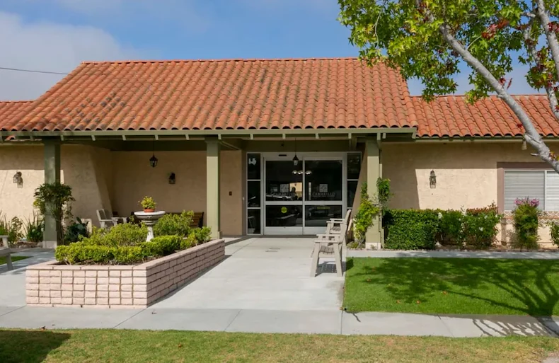 Image of Camarillo Healthcare Center (2)