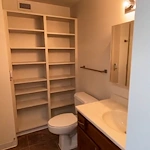 Melrose Meadows apartment bathroom