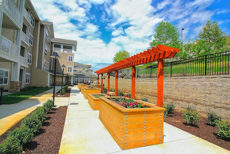 Ivy Creek Gracious Retirement Living Hawthorn Senior independent Living in Glen Mills, Pennsylvania rear exterior garden area