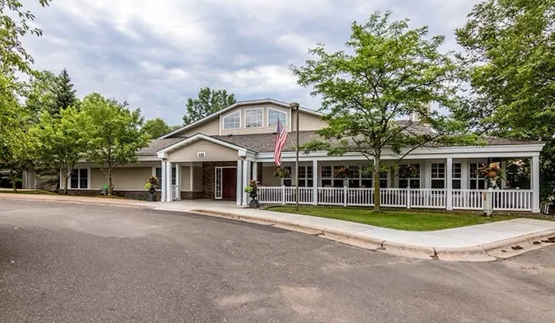 Image of New Perspective Senior Living | Mahtomedi (1)