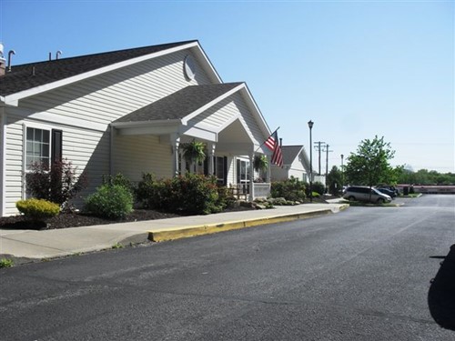 Image of Arden Courts of North Hills (1)