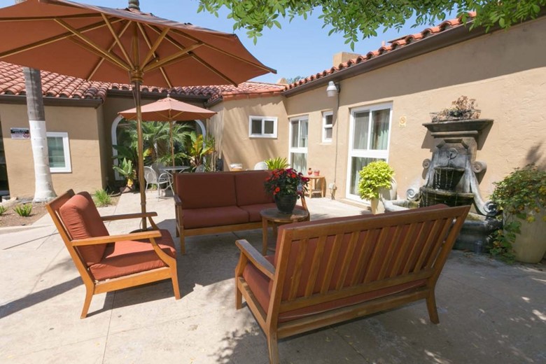 Image of Arroyo Vista Nursing Center (4)