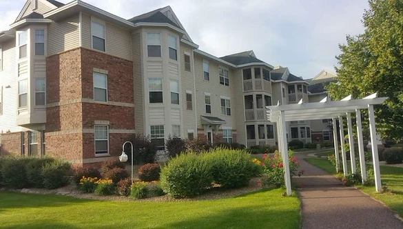 Image of The Arbors of White Bear Lake (8)