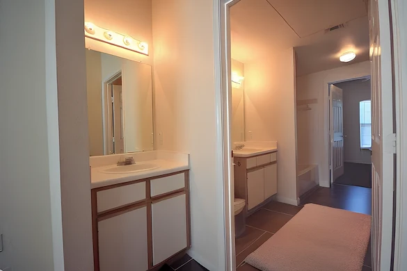 Image of The Greens on Turtle Creek (8)