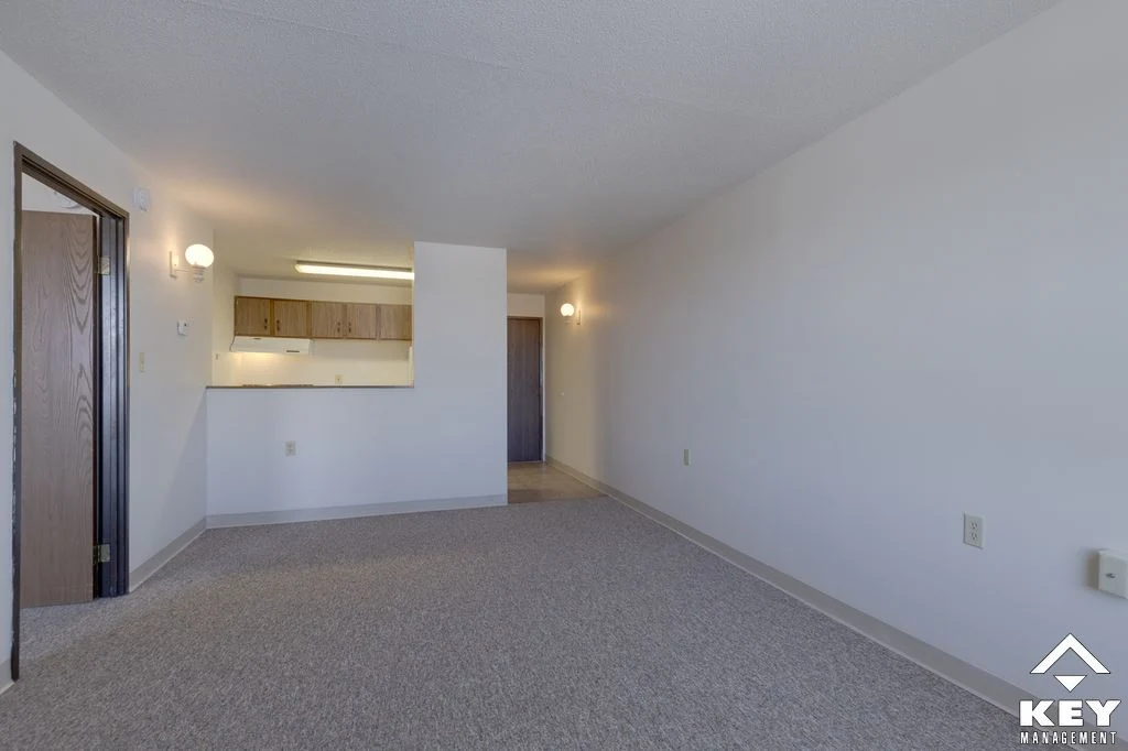 Image of Peachtree Plaza Tower (6)