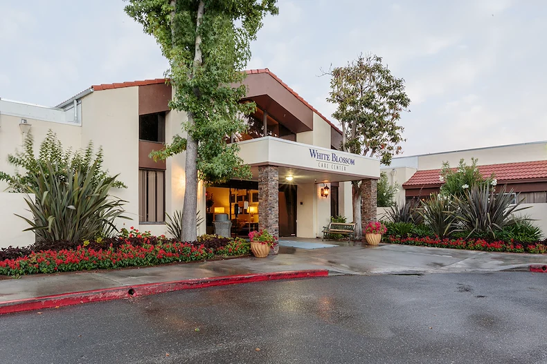 Image of White Blossom Care Center (1)