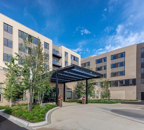 Image of The Sheridan at Oak Brook (1)