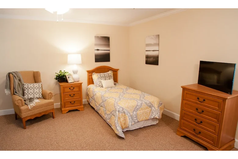 Image of Commonwealth Senior Living at Radford (4)