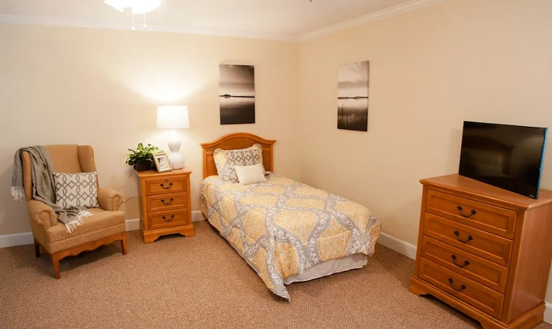 Image of Commonwealth Senior Living at Radford (4)