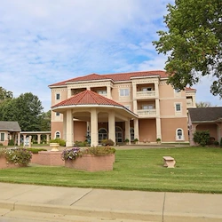Image of Fern Terra of Owensboro (2)