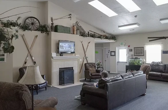 Image of Ashley Manor - Hill Road (4)