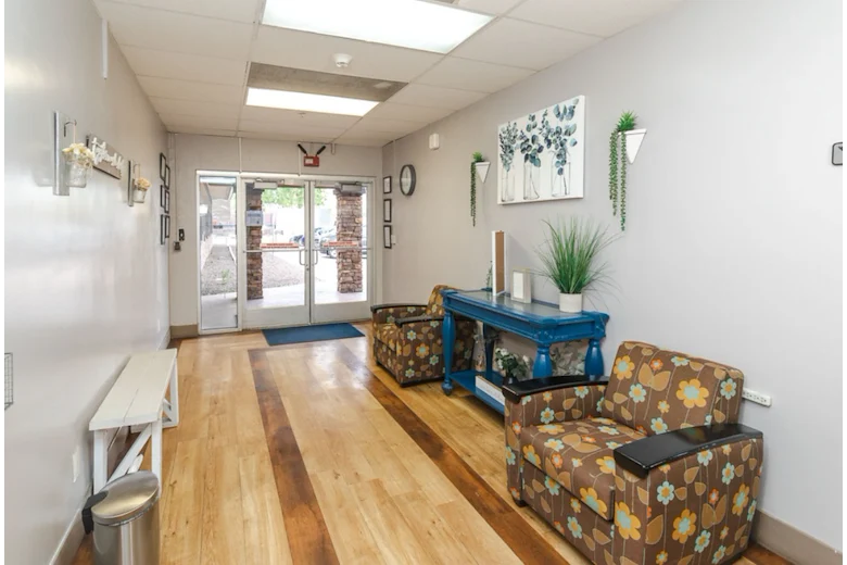 Image of Desert Terrace Healthcare Center (5)