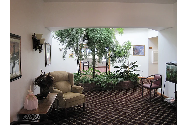 Image of Eagle Springs Retirement (8)