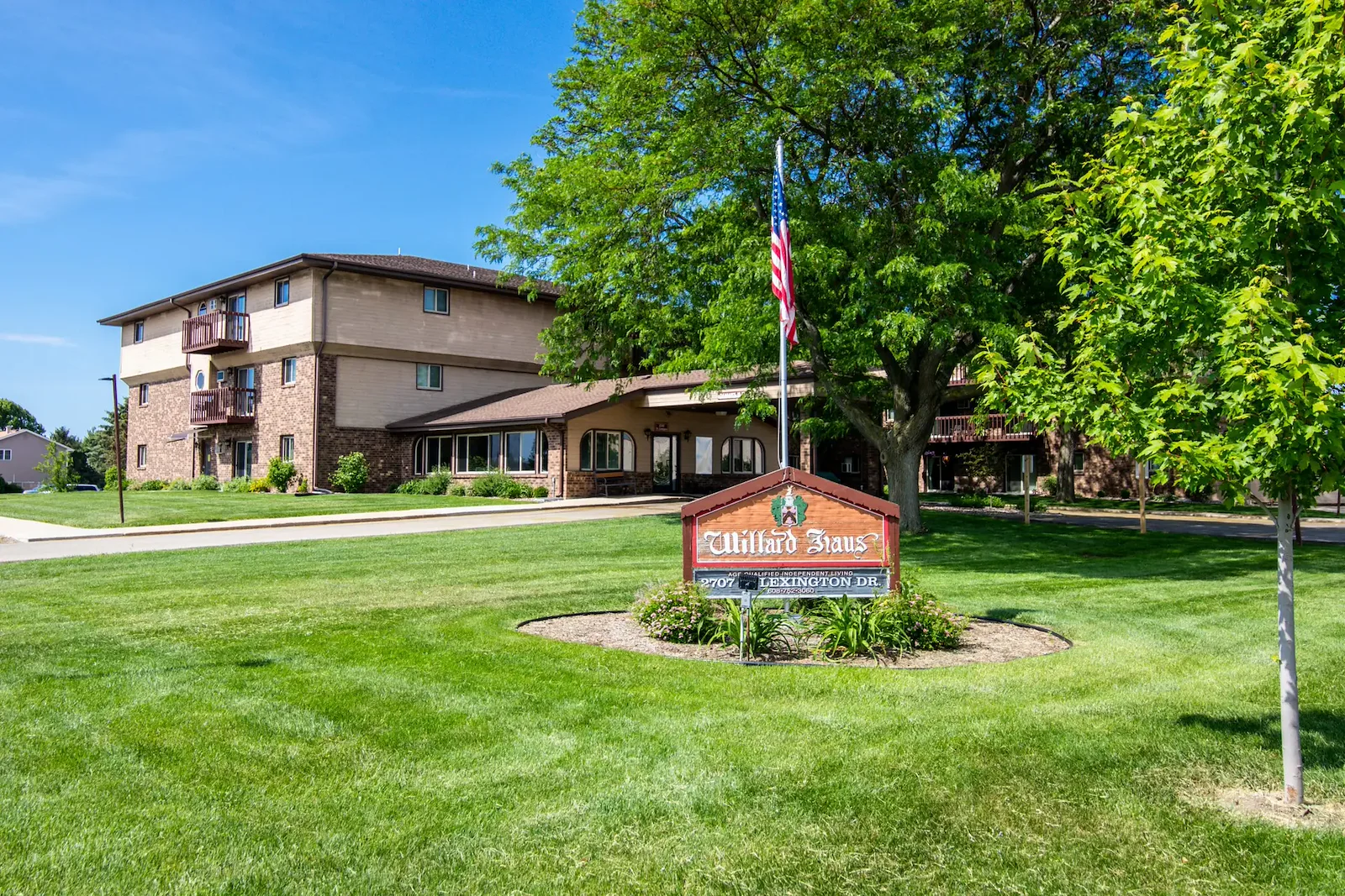 Image of Willard Haus Senior Apartments (1)
