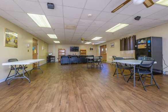 Image of Lakeview Arms (4)