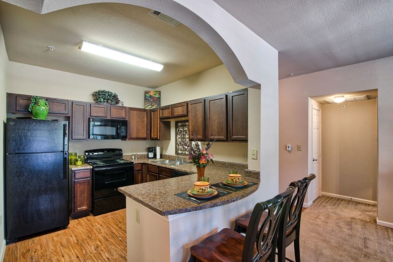 Image of HomeTowne at Tomball (5)