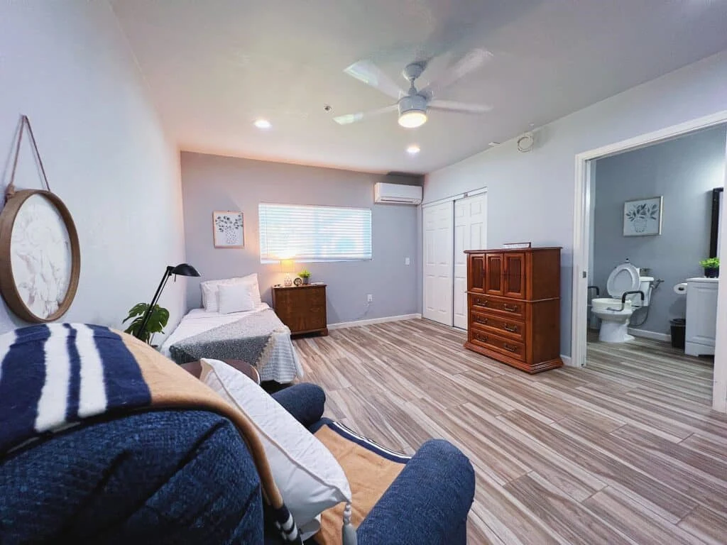 Image of Sage House - Crocus (6)