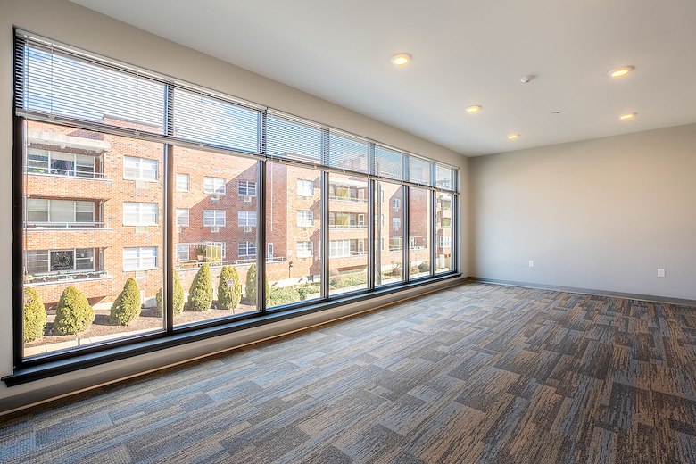 Image of 1528 West Apartments (6)