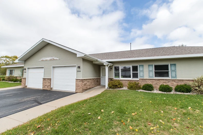 Image of Hickory Drive Apartments (1)