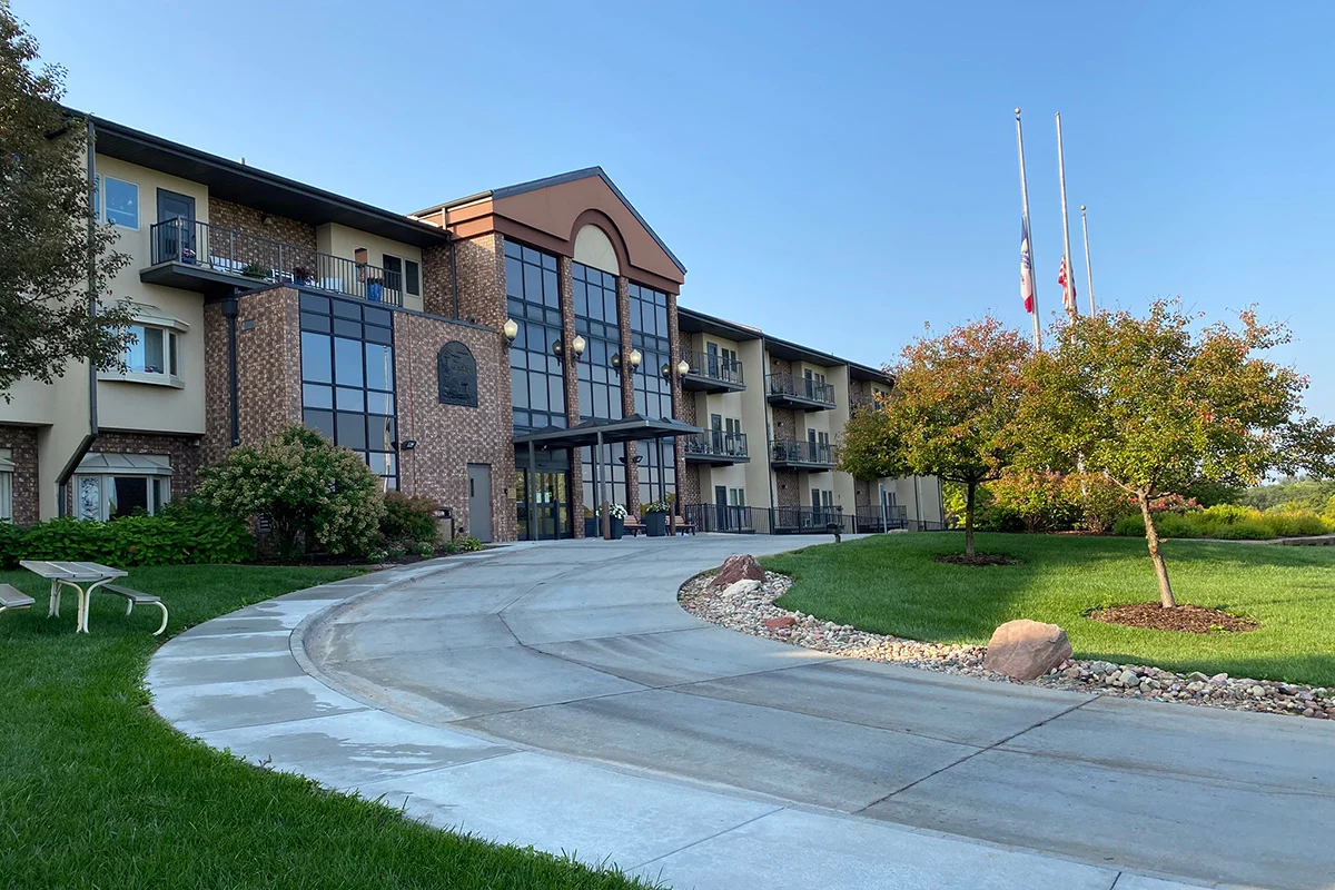 Image of Chapters Living of Council Bluffs Senior Living (1)