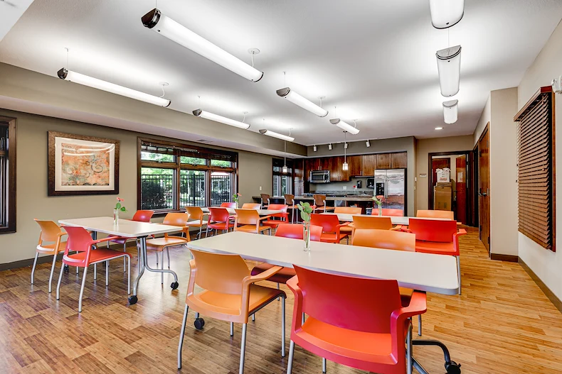 Image of The Glenn Minnetonka (4)