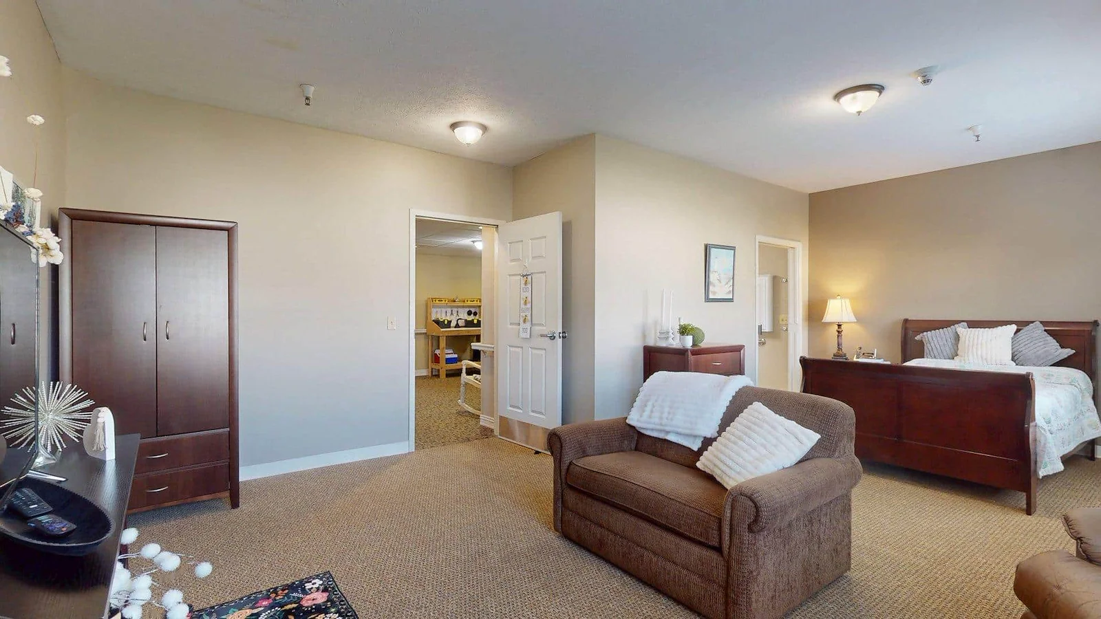 Image of RobinBrooke Senior Living (7)