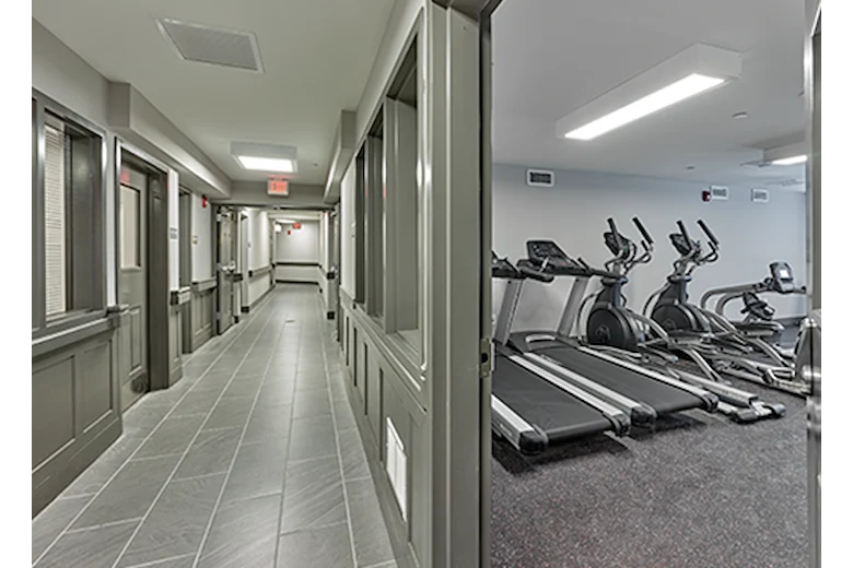 Image of Pointe View at Aspen Hill (4)