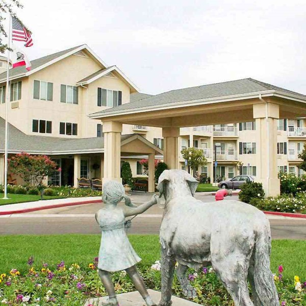 Image of Solstice Senior Living at Clovis (1)