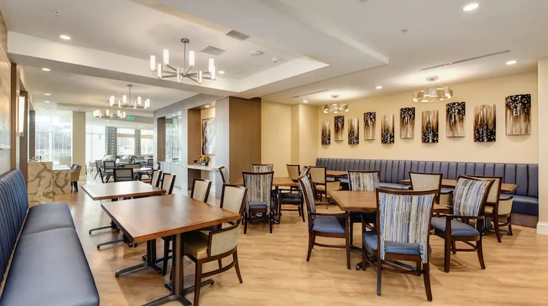 Image of Emerald Valley (3)