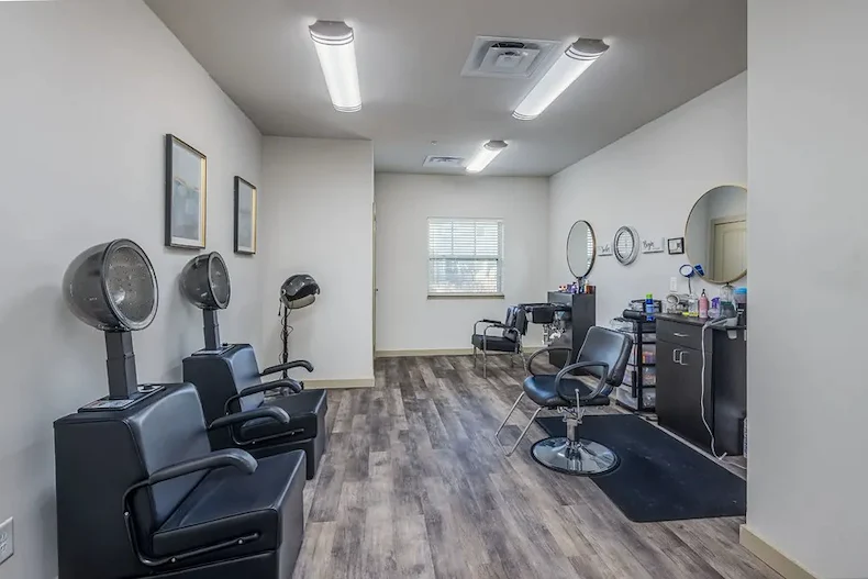 Image of Oaks at Eagle's Landing (6)