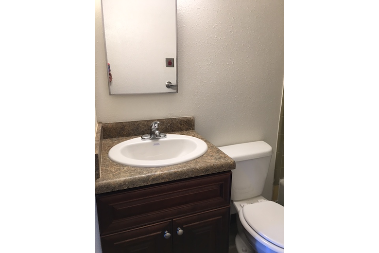 Image of Bond House Senior Apartments (5)
