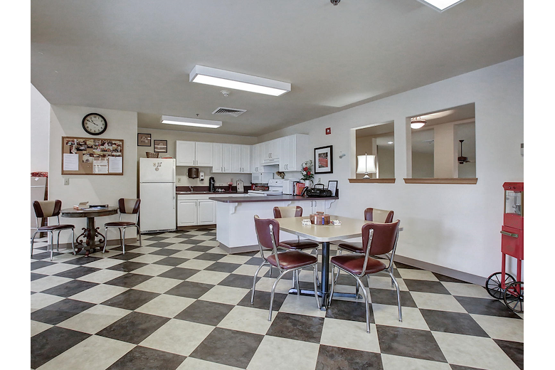 Image of Prestige Senior Living Southern Hills (8)