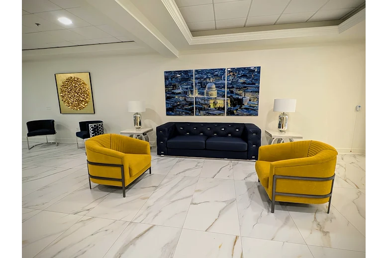 Lenox on the Lake senior living community offering assisted living and memory care in Lauderhill, FL, community sitting area