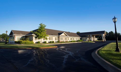 Image of Amber Glen Alzheimer's Care Center (1)