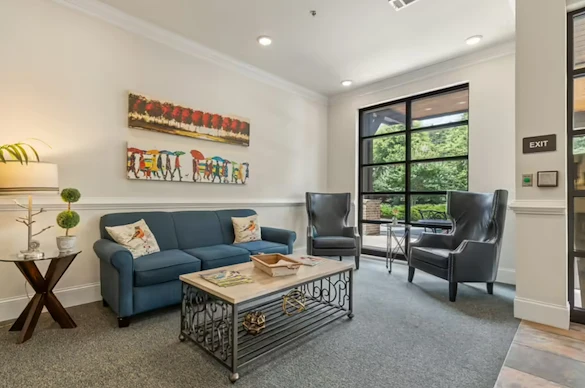 Image of The Mansions at Alpharetta - Assisted Living & Memory Care (7)