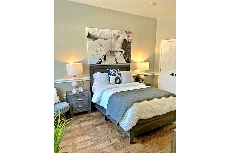 Image of Eagle Ridge Alzheimer's Special Care Center (8)