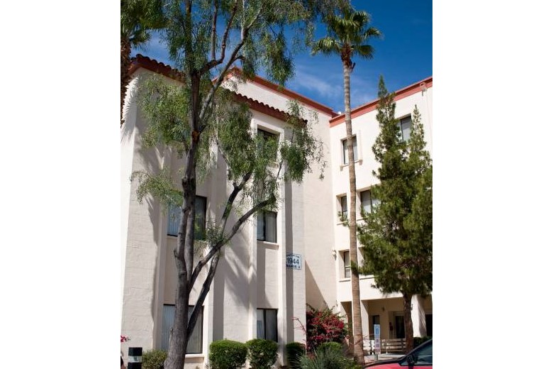 Manor III, Front Entrance off Sunnyside Ave