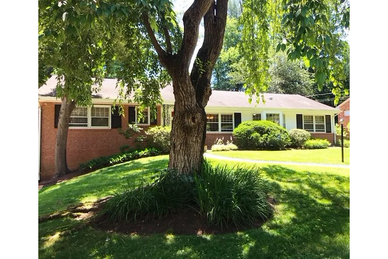 Image of Avalon House 3 on Woodacre Drive (1)