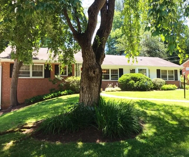 Image of Avalon House 3 on Woodacre Drive (1)