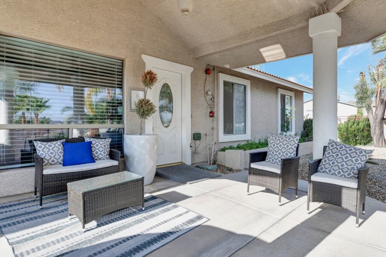 Image of Valencia Home at 19th Pl. #1 (2)