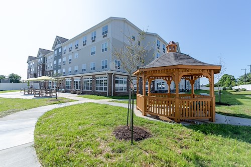Image of Oasis at 56th (2)