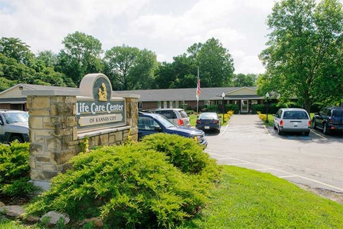 Image of Life Care Center Of Kansas City (1)