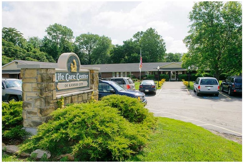 Image of Life Care Center Of Kansas City (1)