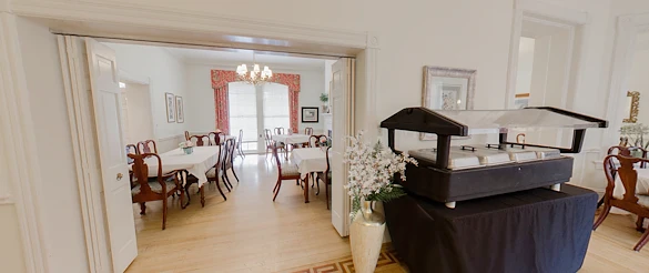 Image of The Manor House (3)