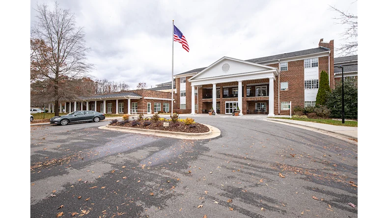 Image of Abbotswood at Irving Park (1)