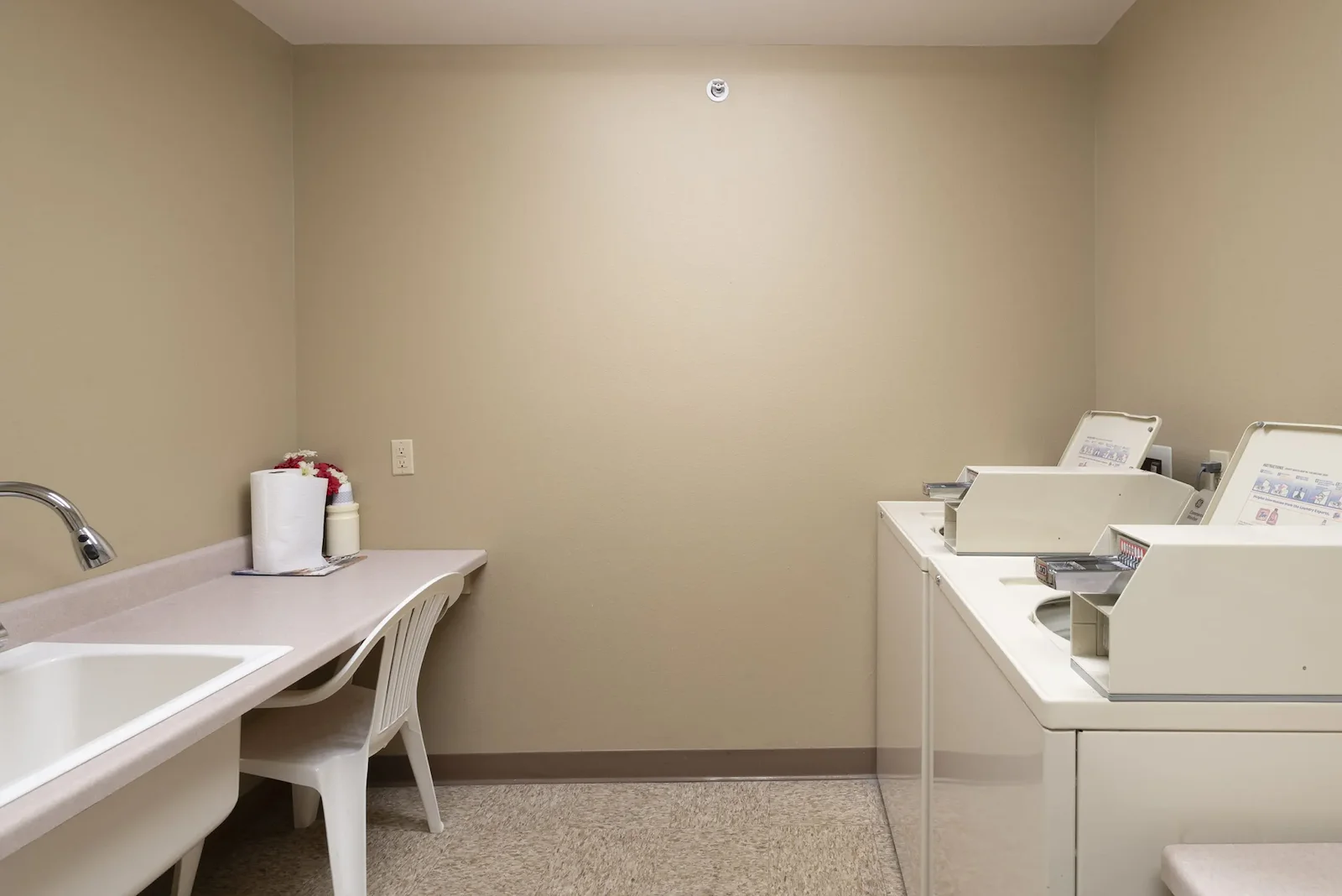 Image of Bell Tower Place Senior Apartments (7)