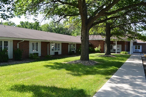 Image of Accura Healthcare Of Ames, LLC (1)