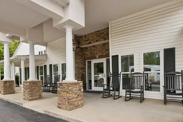 Image of The Neighborhood at Vestavia Hills (2)